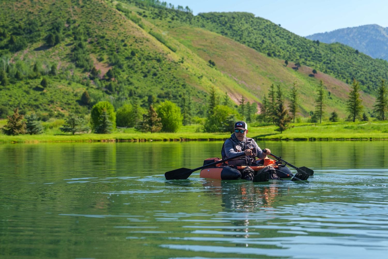 Inspire-LC II Float Tube w/Oars